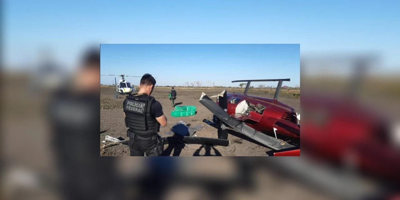 Helicóptero cai com 300kg de cocaína em fazenda no Mato Grosso