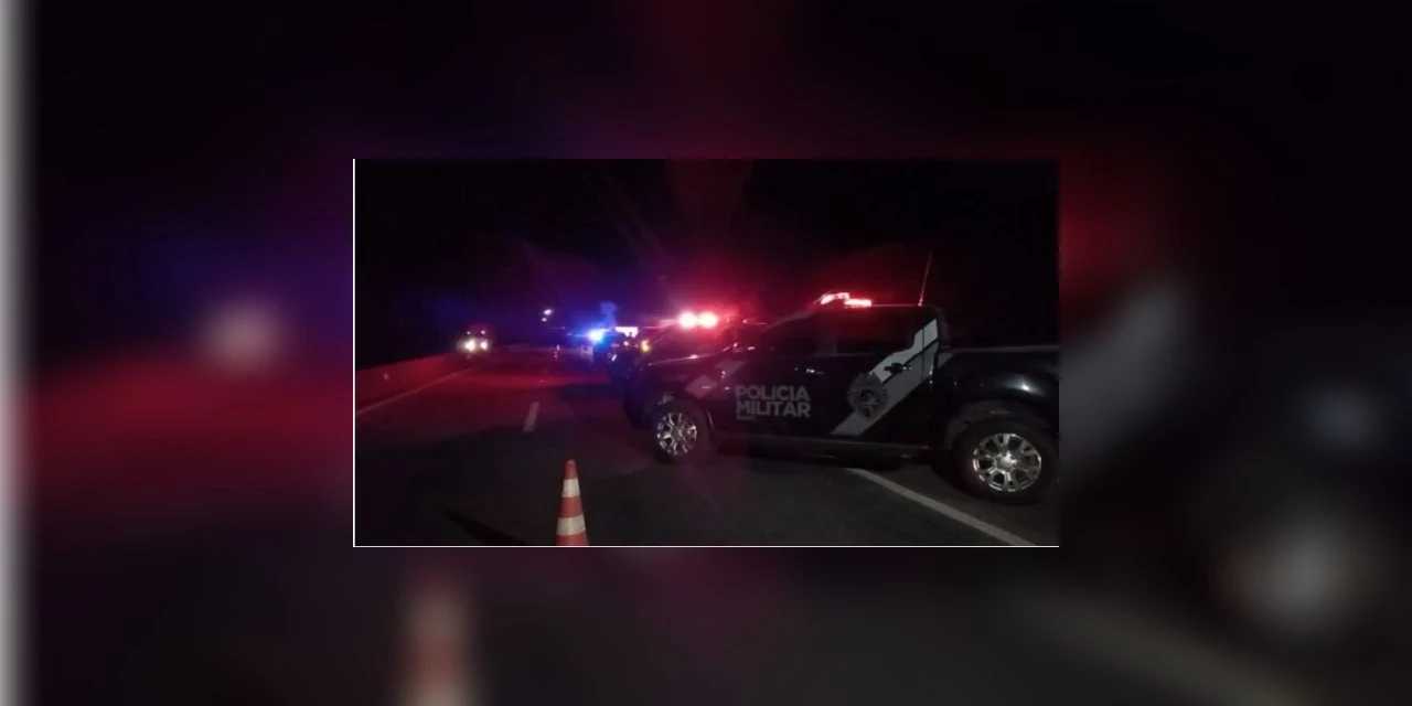 Quatro homens suspeitos de roubo de cargas são mortos em confronto com a PM, na RMC