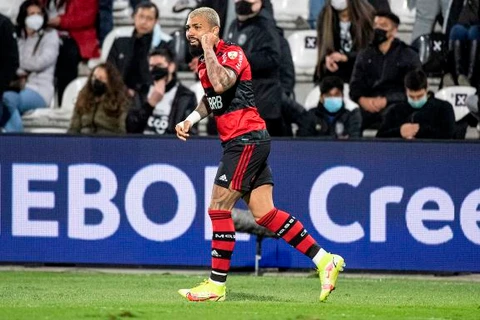 Flamengo goleia o Olímpia e abre vantagem na Libertadores