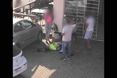 Rapaz é morto a tiros na Afonso Celso em PG