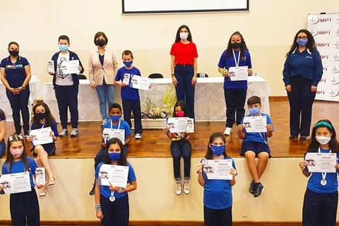 Alunos municipais são premiados em concurso do Ministério Público