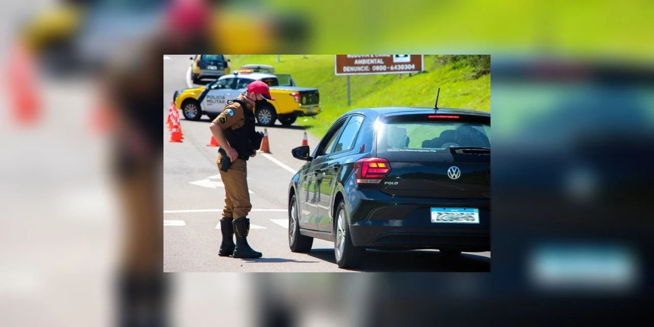 Polícia rodoviária estadual recebe smartphones  para registro de autuações durante abordagem