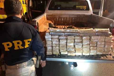 PRF apreende pasta base de cocaína avaliada em 9 milhões de reais