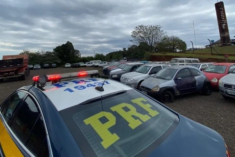 PRF realiza o 3º leilão de 2021 com mais de 260 veículos