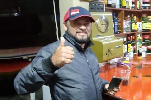 Filho morre e pai fica ferido durante briga em bar na Nova Rússia, em PG