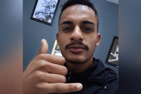 Jovem perde a vida após colidir moto contra poste em Ponta Grossa