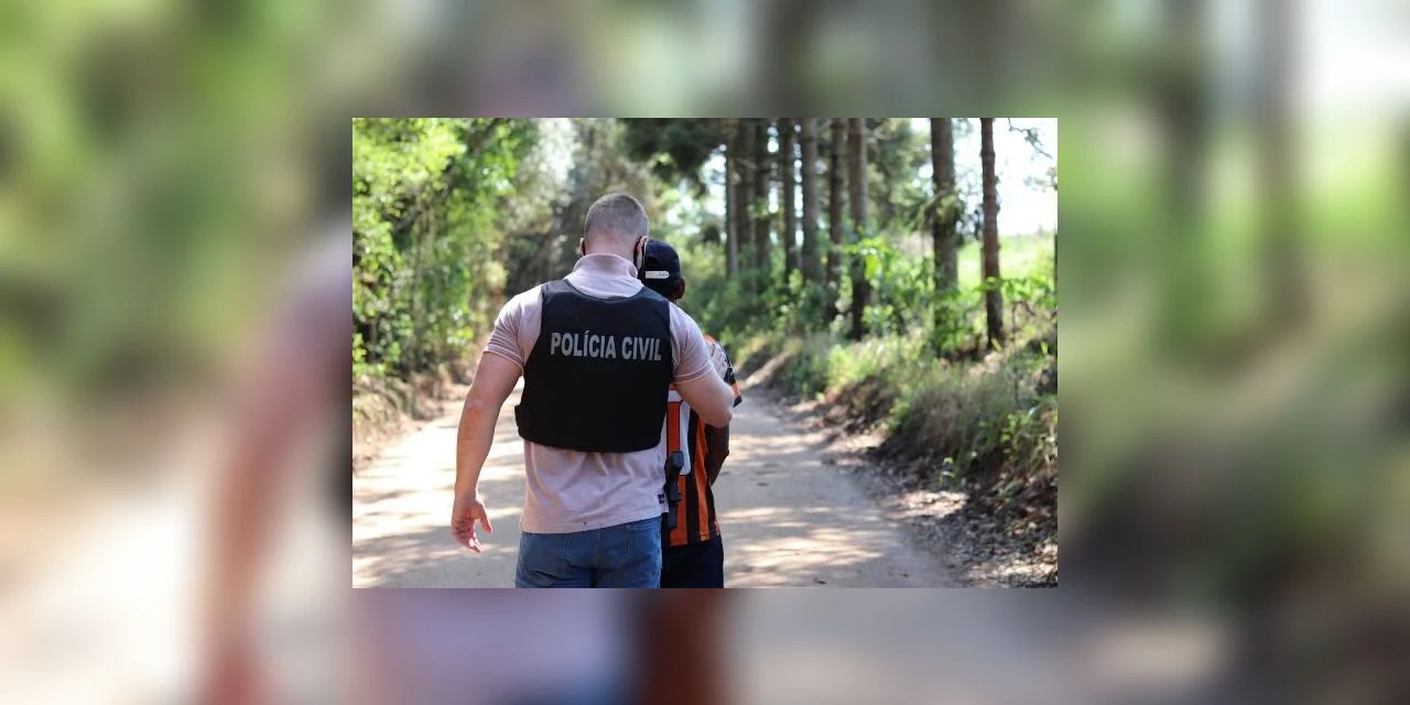 Polícia civil prende pai condenado por estuprar as filhas de 6 e 7 anos
