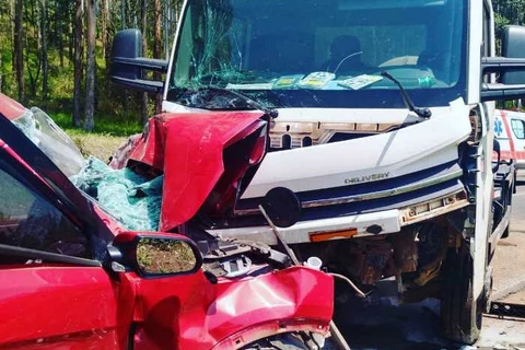 Colisão frontal tira a vida de mãe e filha em SC; outra filha foi hospitalizada