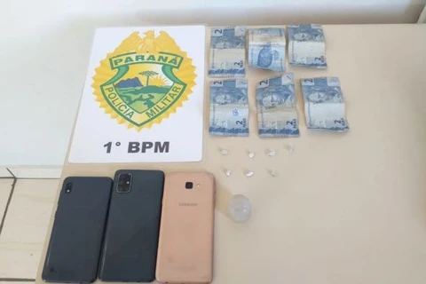 PM prende três homens suspeitos de trafico de drogas na região