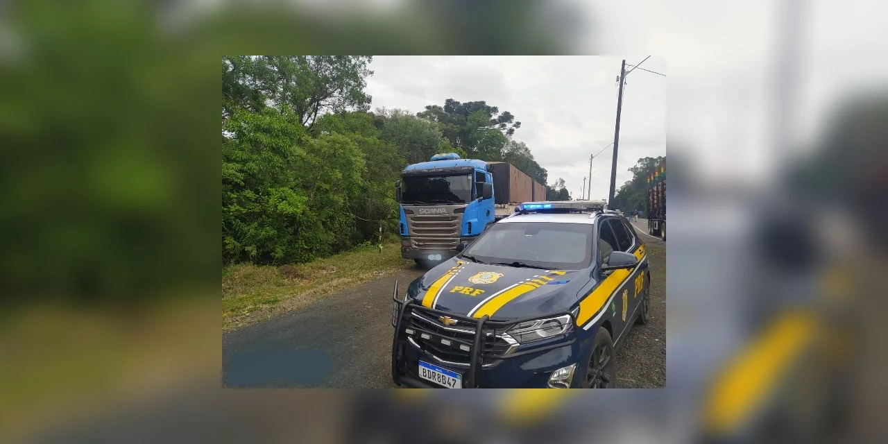PRF de Ponta Grossa recupera caminhão roubado em São Paulo