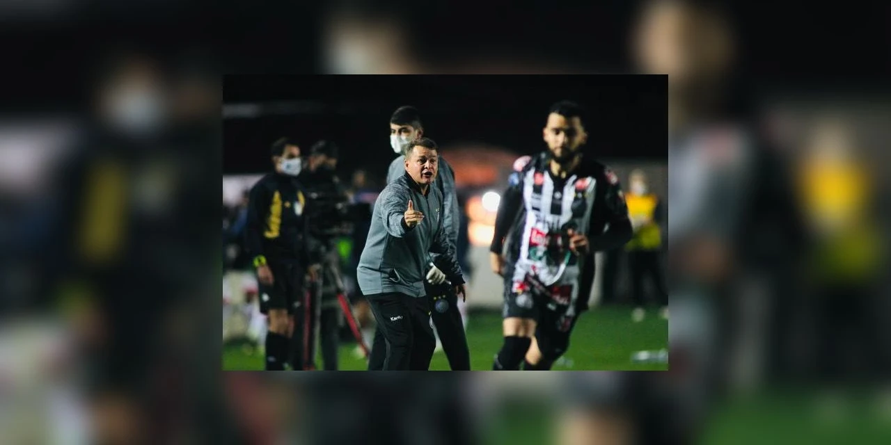 Operário leva dois gols em um minuto e perde mais uma dentro de casa