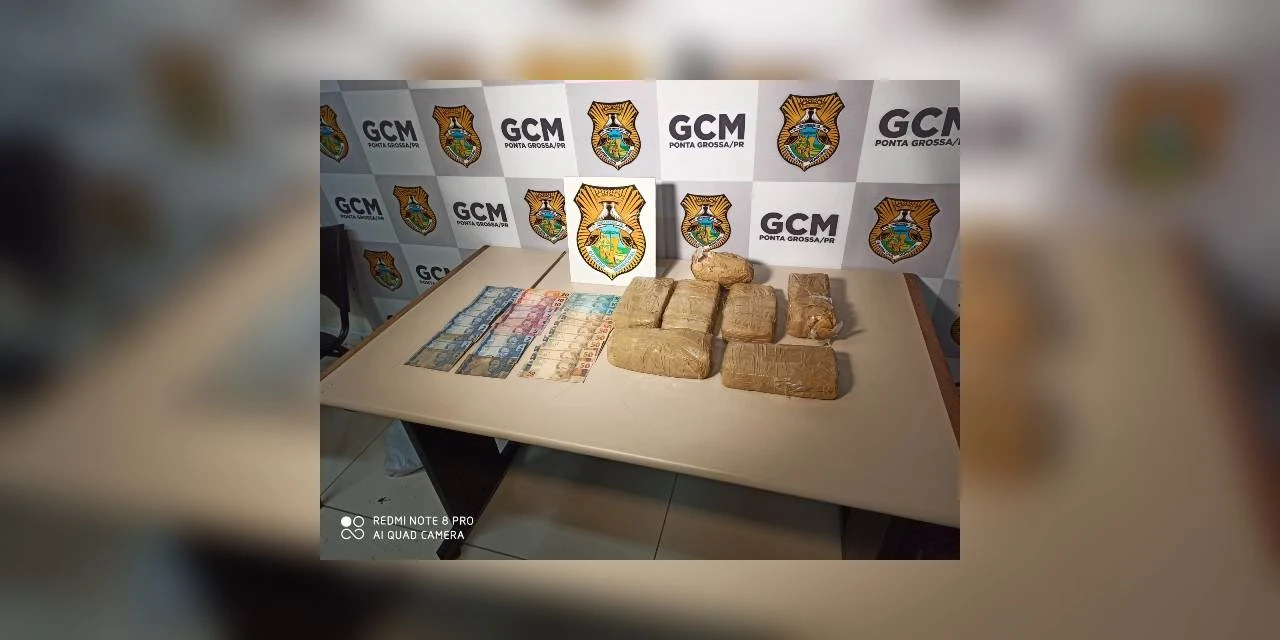 Guarda Municipal apreende mais de 8 Kg de crack dentro de tanque de combustível de veiculo em Itaiacoca