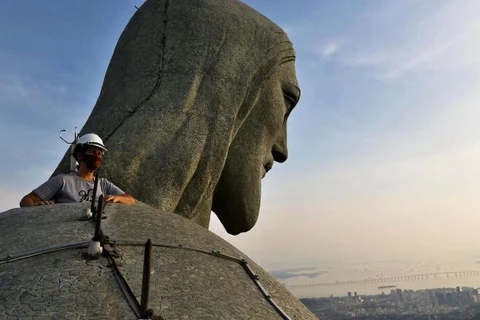 Rio de Janeiro: Cristo Redentor completa 90 anos nesta terça