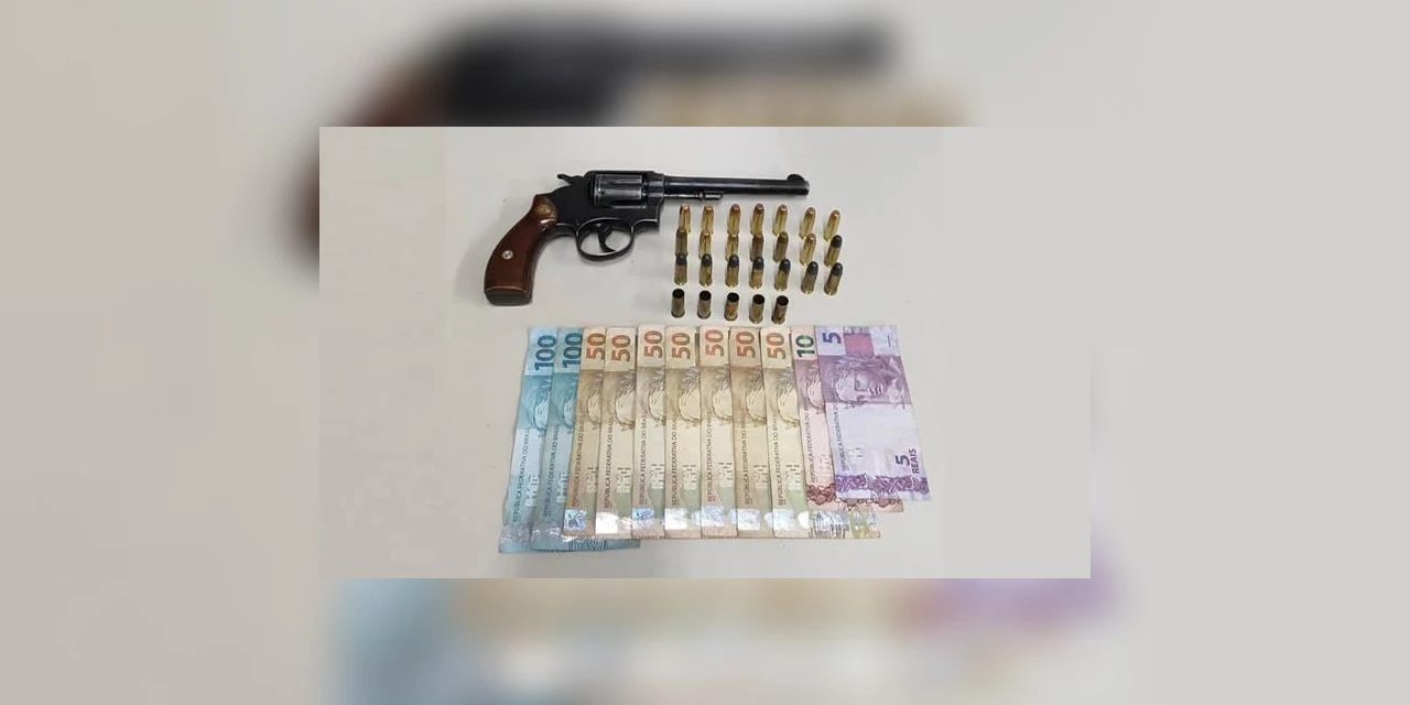 Dois homens são detidos suspeitos de comércio ilegal de combustível em PG