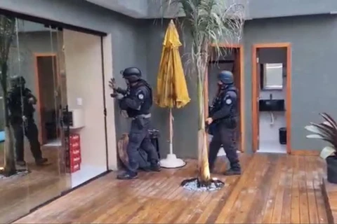 Polícia Civil prende 17 integrantes do crime organizado no Paraná