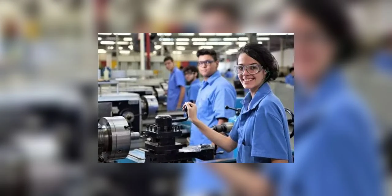 SENAI oferece cesta básica e internet para jovens que se inscreverem em cursos gratuitos; Veja!