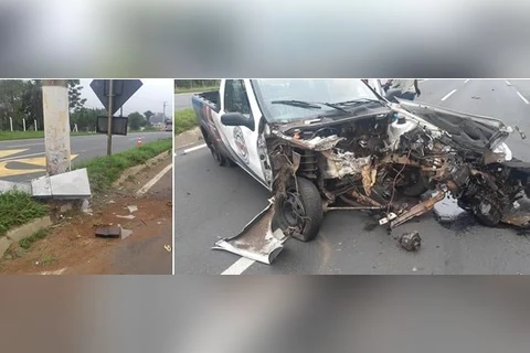 Motorista perde controle da direção de picape e colide com poste na Souza Naves