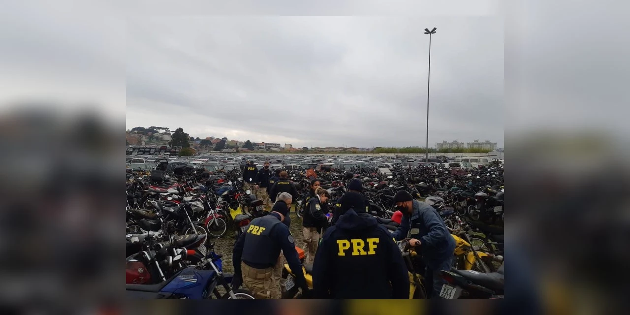 PRF realiza leilão com mais de 350 veículos neste sábado (30)