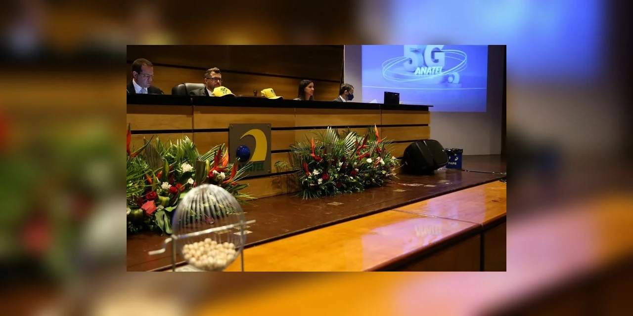 Claro, Vivo e TIM arrematam faixa de 3,5 GHz do leilão do 5G