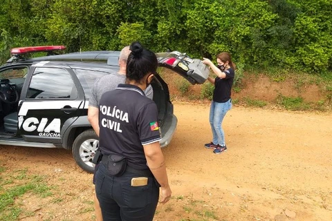 Homem, de 62 anos é preso acusado de estuprar criança de 9 anos, no RS