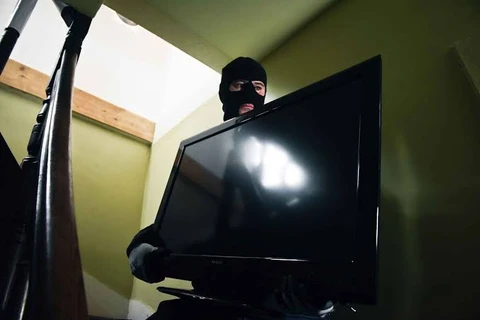 Casal é preso por furto de TVs na região de Irati