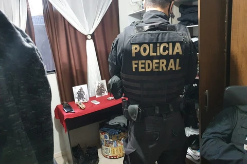 Jovem que dizia ser "nazista alemão reencarnado"; é preso no Paraná