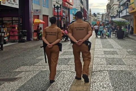 PM  reforça o policiamento durante as compras de Natal