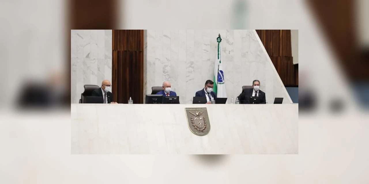 Deputados aprovam reajuste dos servidores do Paraná