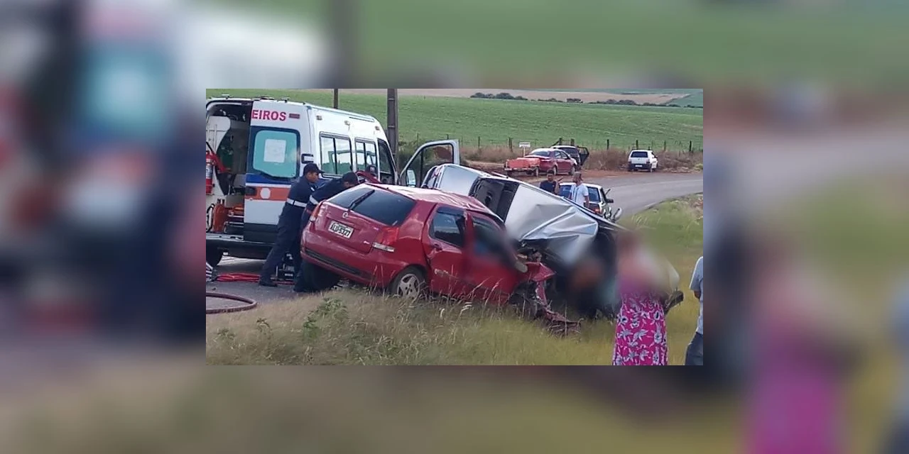 Cinco pessoas morrem em grave acidente no interior do Paraná