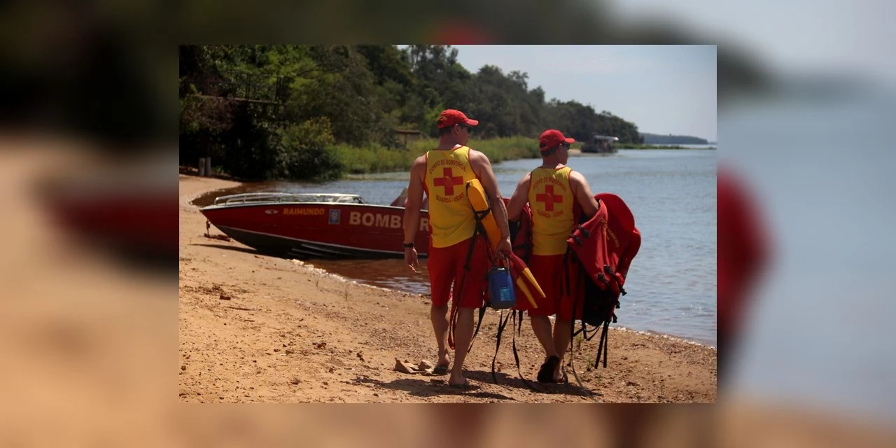 No Dia do Guarda-Vidas, veranistas comemoram atuação consciente dos profissionais