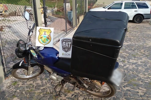 Homem compra moto furtada por R$ 800 e acaba preso em PG