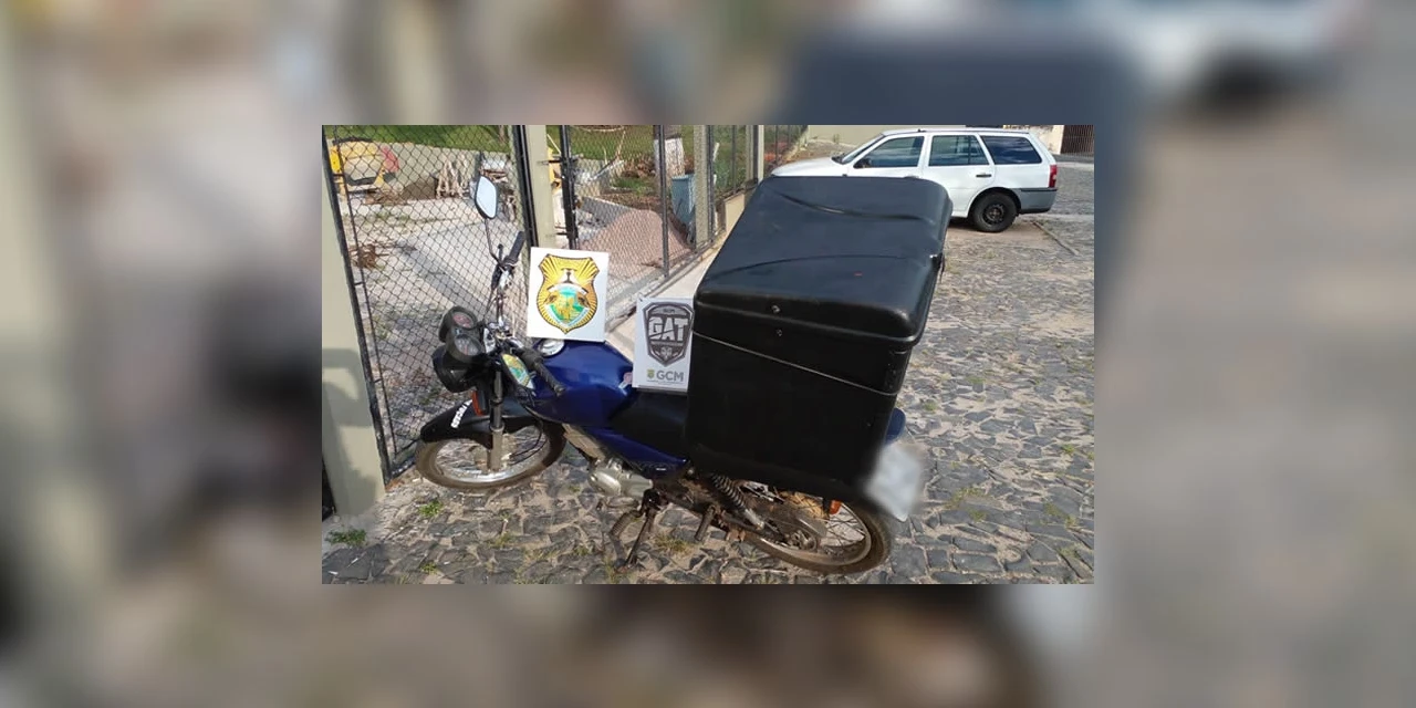 Homem compra moto furtada por R$ 800 e acaba preso em PG