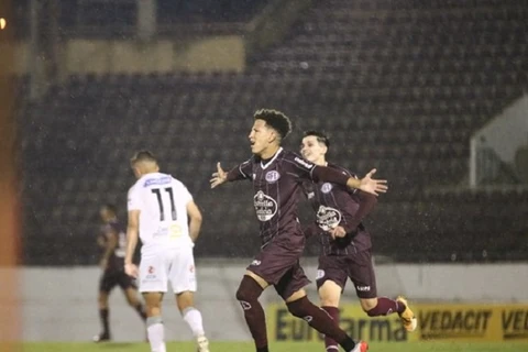 Operário não vence nenhuma partida na Copinha e esta praticamente eliminado