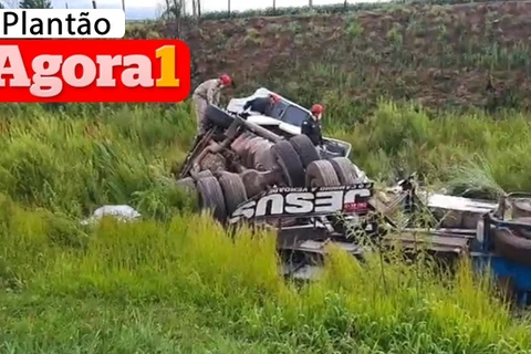 Cinco pessoas da mesma família morrem em acidente na BR-376, em Ponta Grossa