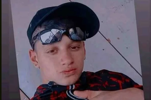 Adolescente de 15 anos é morto com 4 tiros em bairro de PG