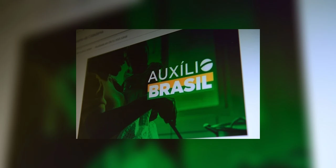 Vale-gás e Auxílio Brasil começam a ser pagos nesta terça (18)