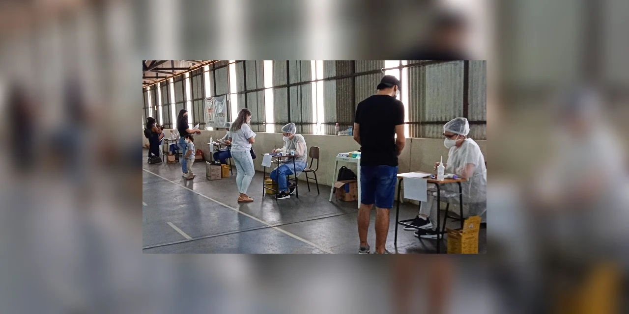 Mais de 500 pessoas com problemas respiratórios são atendidas no Ginásio Oscar Pereira