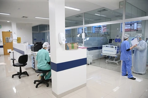 Com casos de Covid-19 em alta, Paraná reativa mais de mil leitos de enfermaria e 641 de UTI