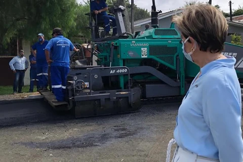 Prefeitura finaliza pavimentação em ruas do Jardim Esplanada