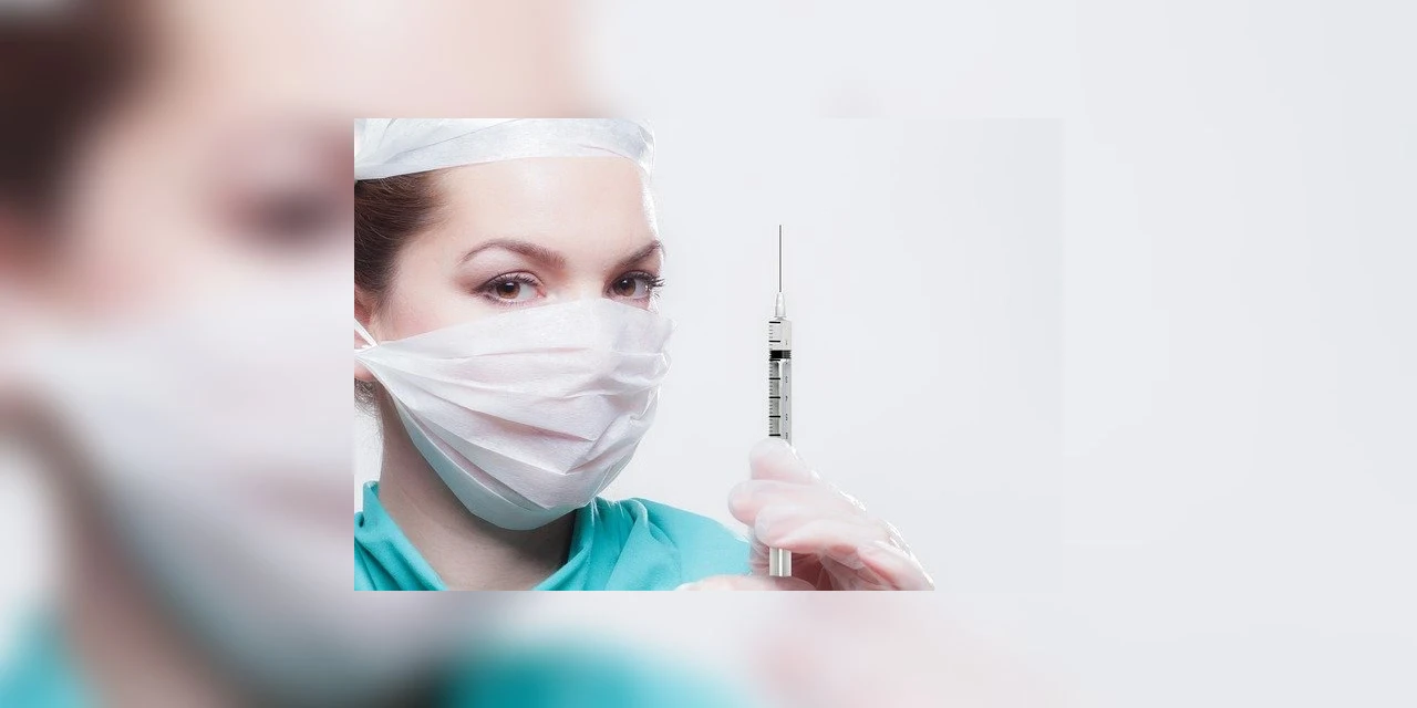 Prefeitura de PG inicia aplicação da 4ª dose em imunossuprimidos