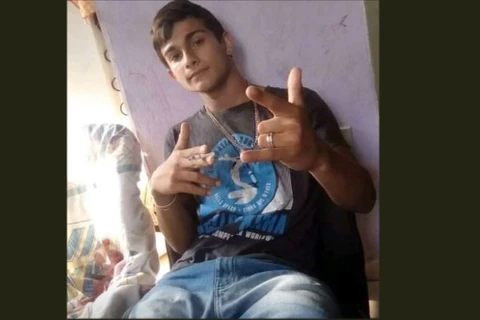 Jovem morto por engano em PG é identificado