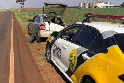 Rapaz é detido com carro carregado de herbicida contrabandeados do Paraguai