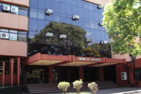 Homem é condenado a 41 anos de cadeia por matar esposa e enteada no Paraná