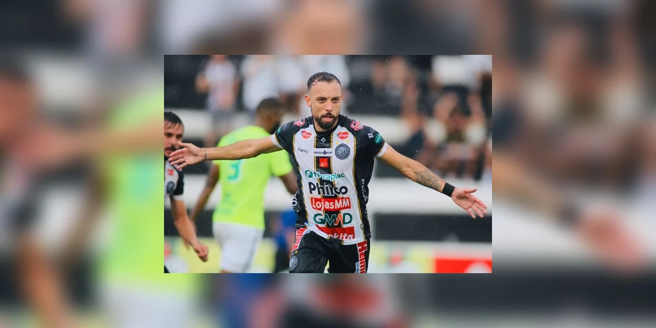 Operário vence o Azuriz e é líder do Paranaense