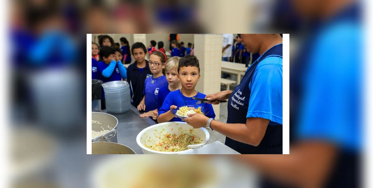 Prefeitura eleva gratificação para servidores da Educação