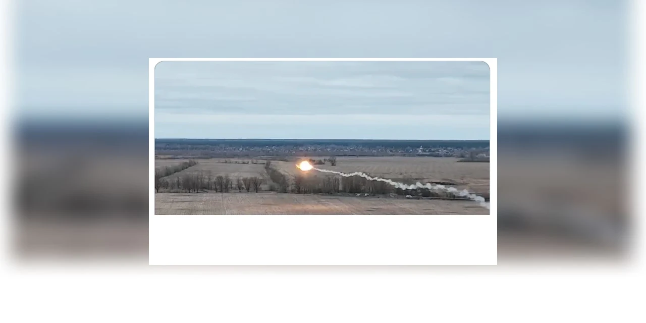 Vídeo mostra helicóptero russo sendo abatido por arma antiaérea da Ucrânia