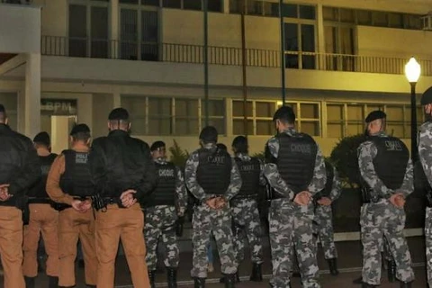 PM realiza operação contra suspeitos de homicídios e tráfico de drogas, em PG