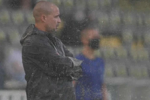 Operário comunica saída do técnico Ricardo Catalá