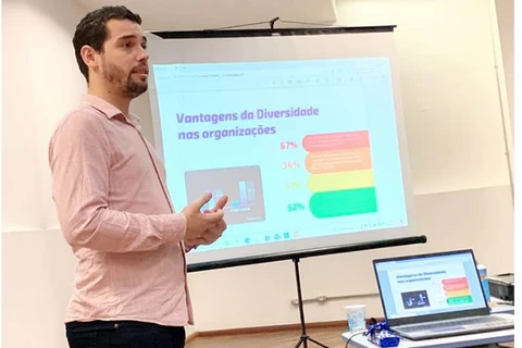 PG é o primeiro município do Paraná a receber o Projeto Aliança Nacional LGBTI+