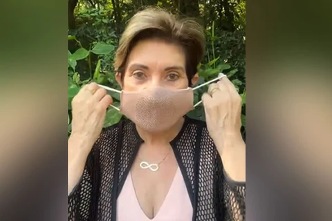 Prefeita Elizabeth dispensa uso de máscaras em ambientes fechados